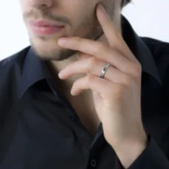 Sale Histoire d'Or Alliance Beatrice Ruban Plat or blanc