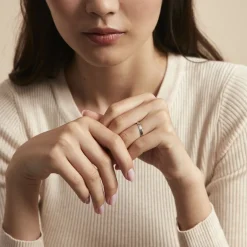 Outlet Histoire d'Or Alliance Julie Ruban Classique platine blanc