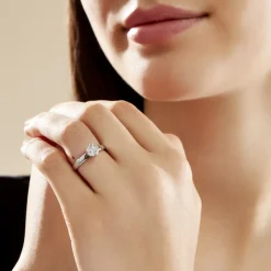 Histoire d'Or Bague Solitaire Natalia Or Blanc Diamant Synthetique or blanc diamant synthétique blanc