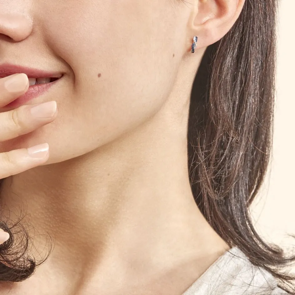 New Histoire d'Or Boucles D'oreilles Puces Ligera Or Blanc Saphir Et Diamant