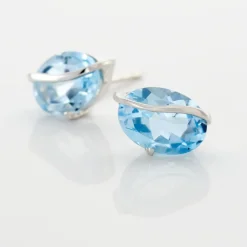 Discount Histoire d'Or Boucles D'oreilles Puces Prudencia Or Blanc Topaze or blanc topaze bleue