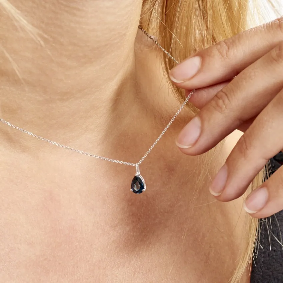 Histoire d'Or Collier Goutte Or Blanc Topaze or blanc topaze london blue