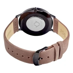 Best ARCTIK Montre Nomade Noir cadran noir fond noir bracelet cuir marron