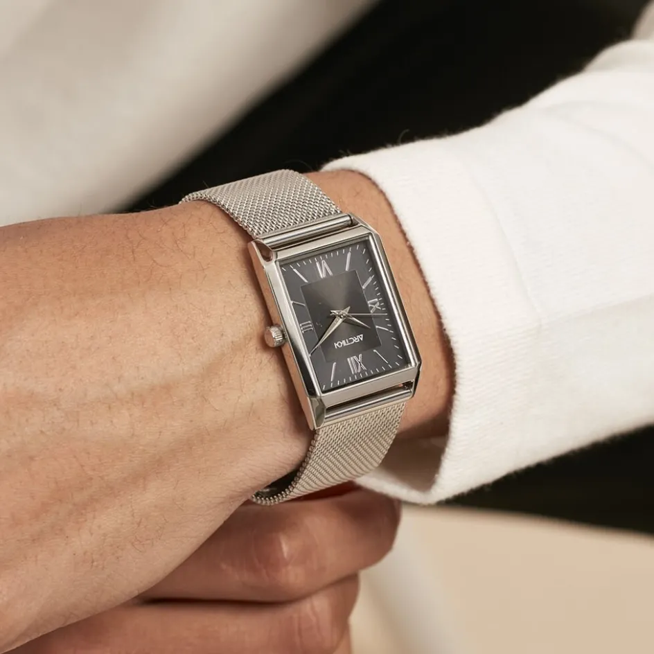 Hot ARCTIK Montre Quark Noir cadran argenté fond noir bracelet acier argenté