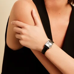 Best CASIO COLLECTION Montre Gris cadran argenté fond gris bracelet cuir de vache noir