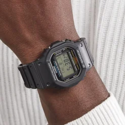 CASIO G-SHOCK Montre Black & White Gris* Montres Tendances|Montres Digitales