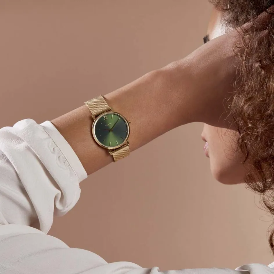 CLUSE Montre Minuit Vert cadran doré fond vert bracelet acier doré