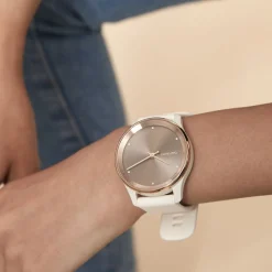 GARMIN Montre Connectée Vivomove Trend cadran ivoire fond personnalisable bracelet silicone ivoire