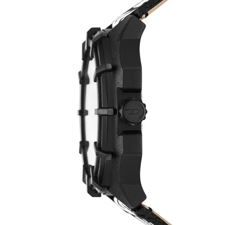 DIESEL Montre Framed Noir cadran noir fond noir bracelet cuir de vache noir