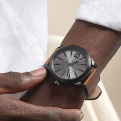 New DIESEL Montre Nsbb Gris cadran noir fond gris bracelet cuir marron