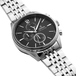 Outlet FESTINA Montre Timeless Chronograph Noir cadran argenté fond noir bracelet acier argenté