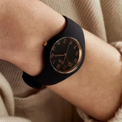 Clearance ICE WATCH Montre Glam Noir cadran noir fond noir bracelet silicone noire