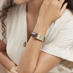 Discount LIP Montre Churchill T18 Doré cadran doré fond doré bracelet cuir marron