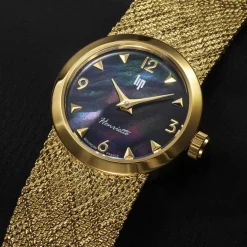 LIP Montre Henriette 22 Nacre Noire cadran doré fond nacre noire bracelet acier doré