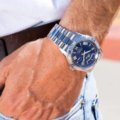 New LOTUS Montre Freedom Collection Bleu cadran argenté fond bleu bracelet acier argenté