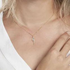 Best Histoire d'Or Pendentif Or Jaune Goran Topaze